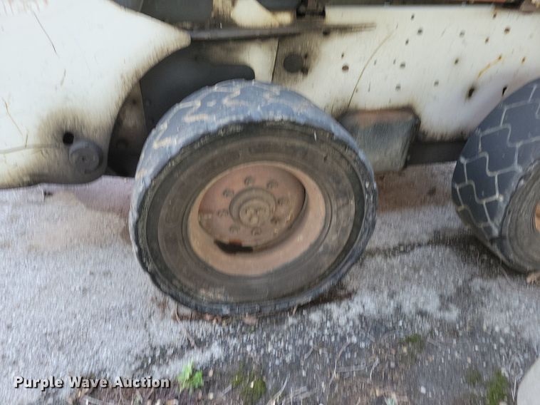 image for item DP1382 2008 Bobcat S250 skid steer loader