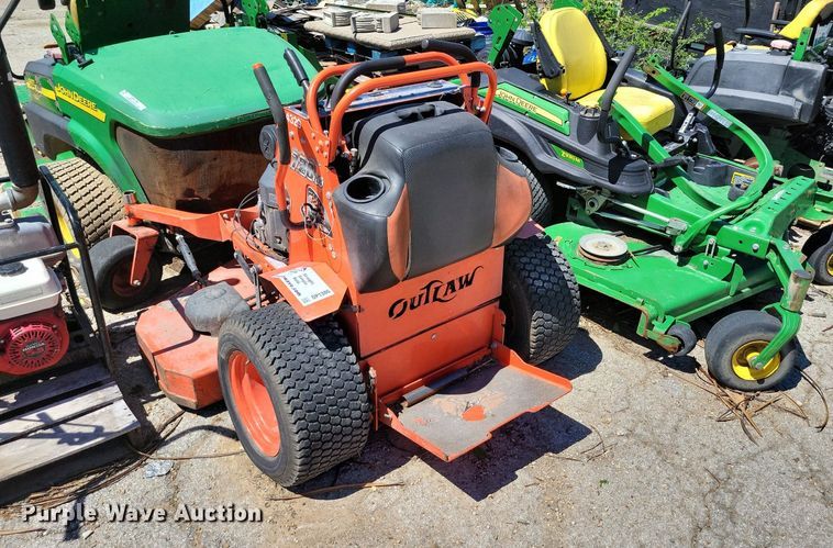 image for item DP1386 (4) ZTR lawn mowers