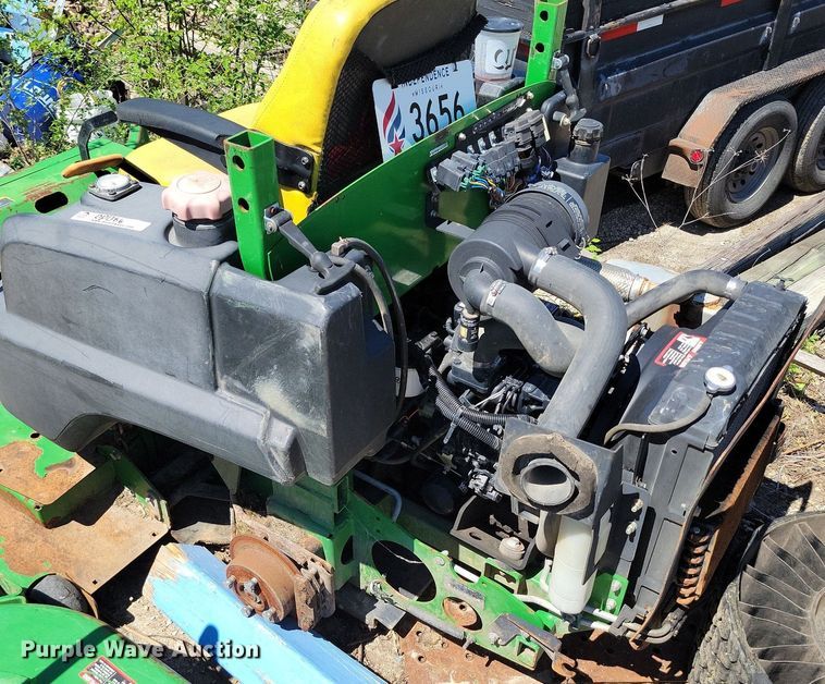 image for item DP1386 (4) ZTR lawn mowers