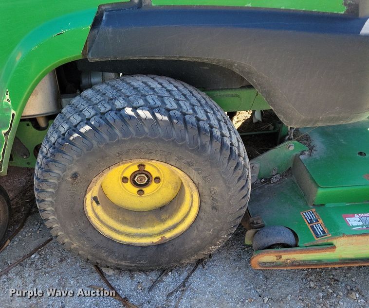 image for item DP1386 (4) ZTR lawn mowers