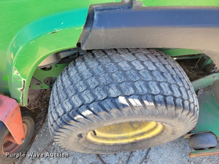 image for item DP1386 (4) ZTR lawn mowers