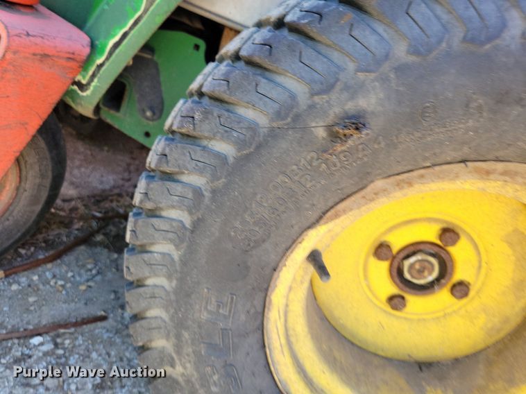 image for item DP1386 (4) ZTR lawn mowers