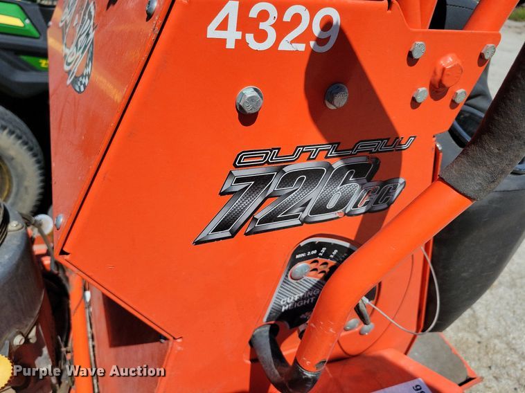 image for item DP1386 (4) ZTR lawn mowers