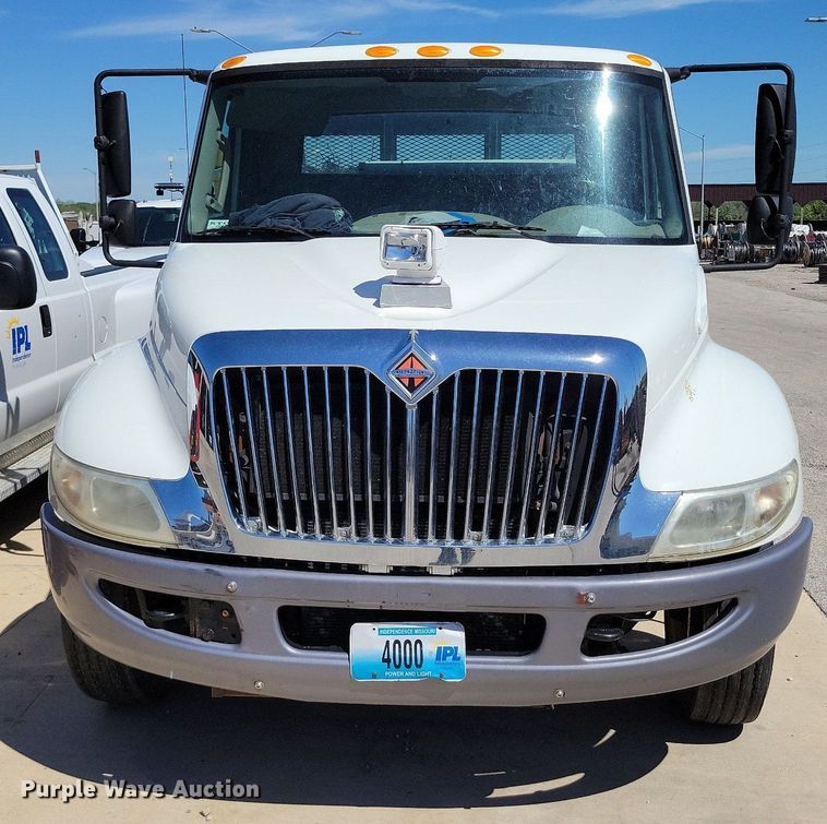 image for item DP1392 2011 International 4300M7 dump truck