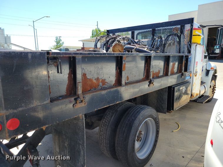 image for item DP1392 2011 International 4300M7 dump truck