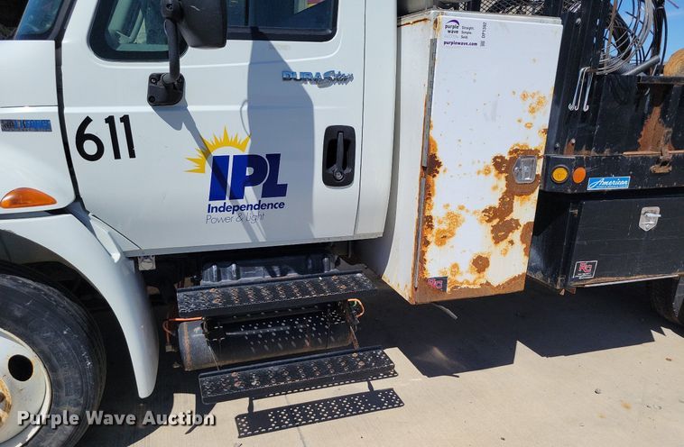 image for item DP1392 2011 International 4300M7 dump truck