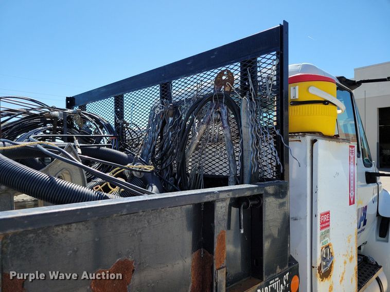 image for item DP1392 2011 International 4300M7 dump truck