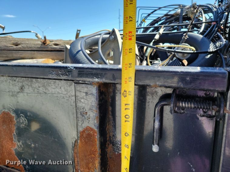 image for item DP1392 2011 International 4300M7 dump truck