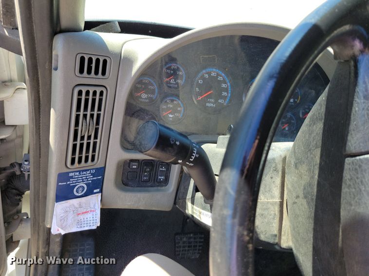 image for item DP1392 2011 International 4300M7 dump truck