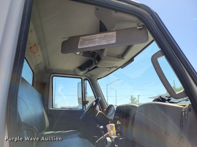 image for item DP1392 2011 International 4300M7 dump truck