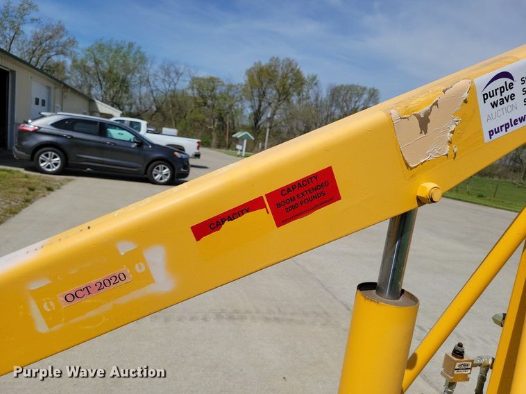 image for item DP1395 Engine hoist