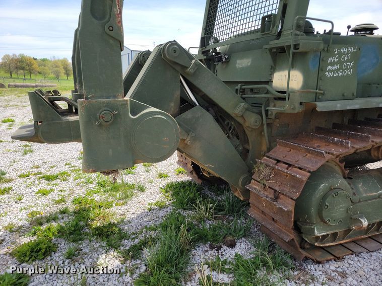 image for item DP1396 1974 Caterpillar D7F dozer