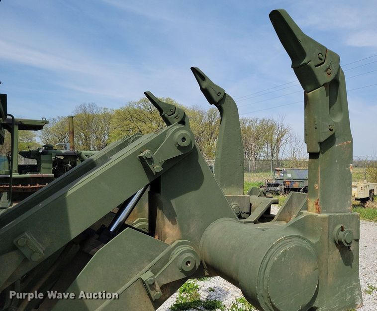 image for item DP1396 1974 Caterpillar D7F dozer