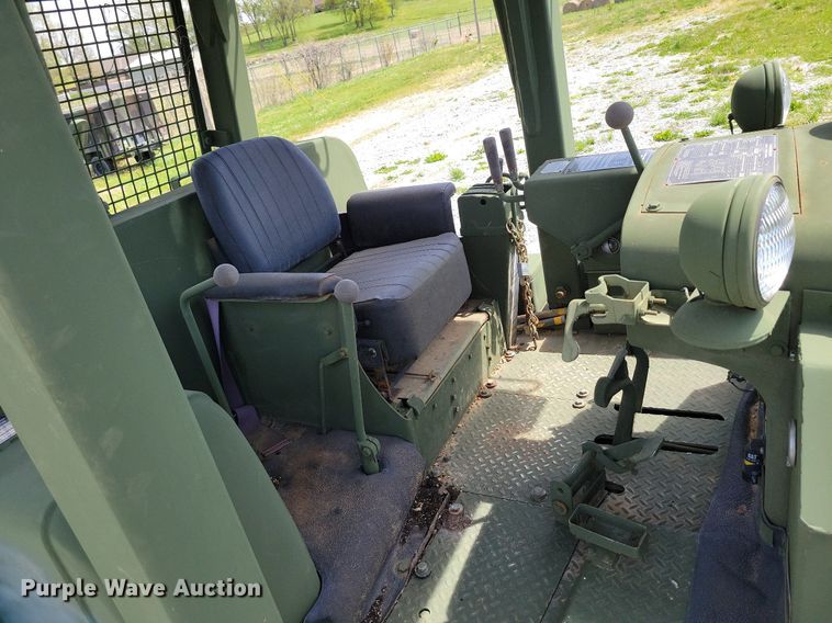 image for item DP1396 1974 Caterpillar D7F dozer