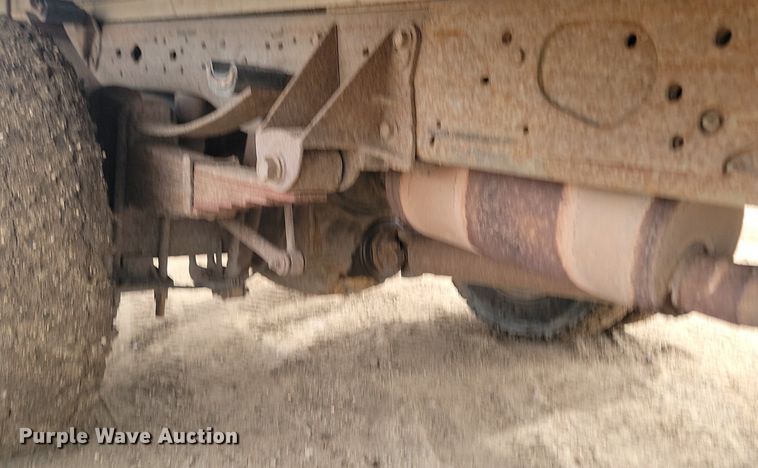 image for item DP3521 2007 Ford  F550 Super Duty XL flatbed truck