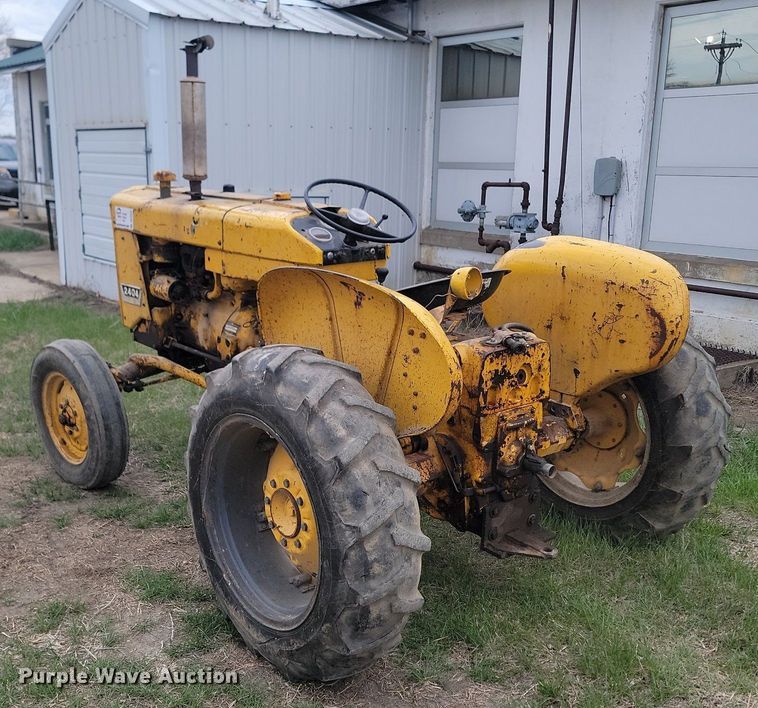 image for item DP3537 1965 International  404 tractor