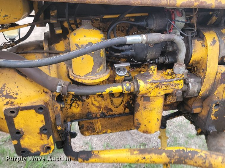 image for item DP3537 1965 International  404 tractor