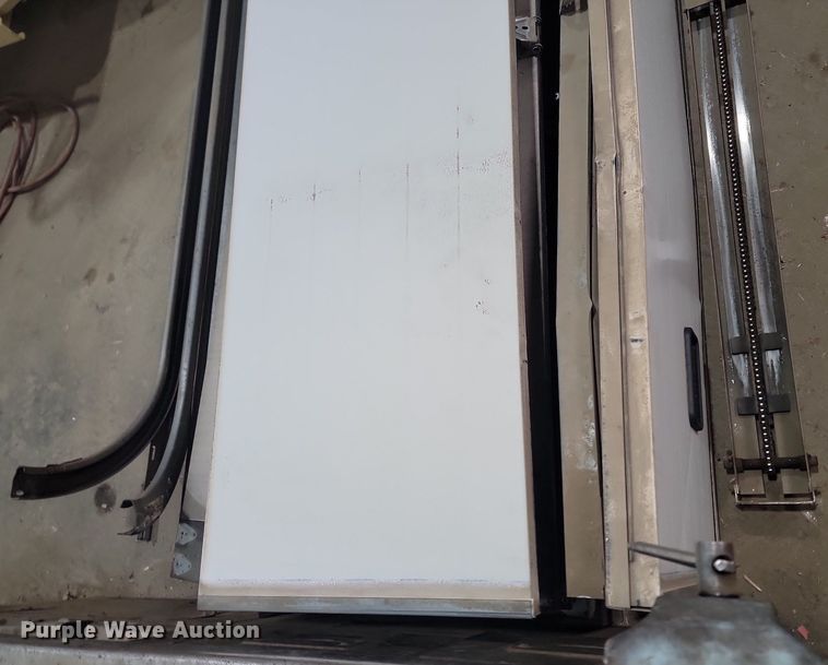 image for item DP3540 (2) garage doors