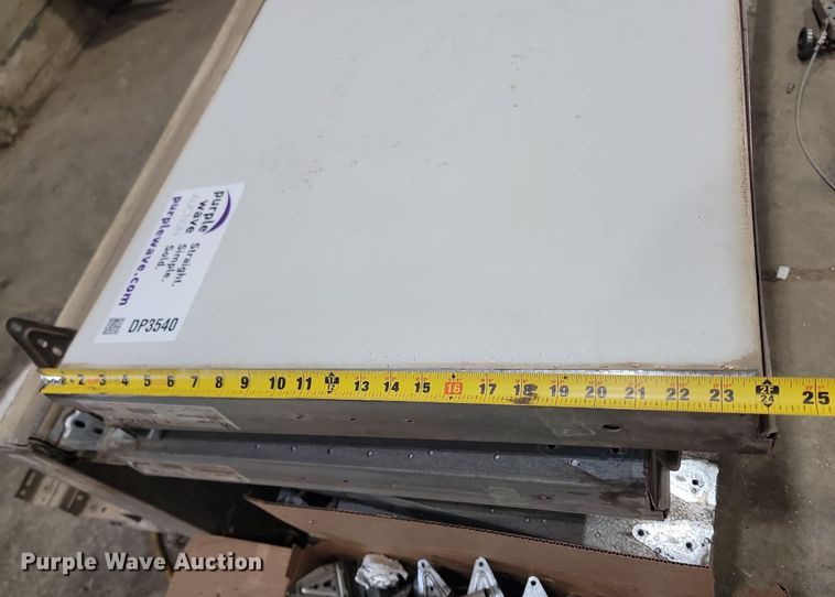 image for item DP3540 (2) garage doors