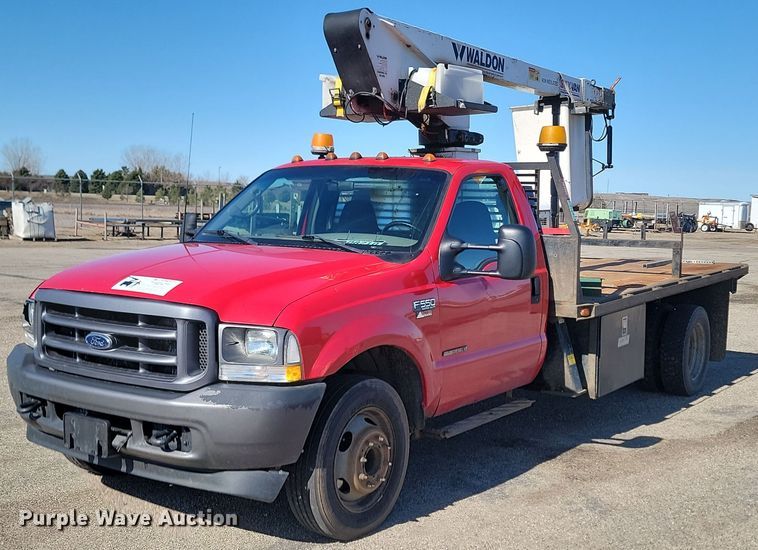 image for item DP5669 2002 Ford F550 Super Duty XL bucket truck