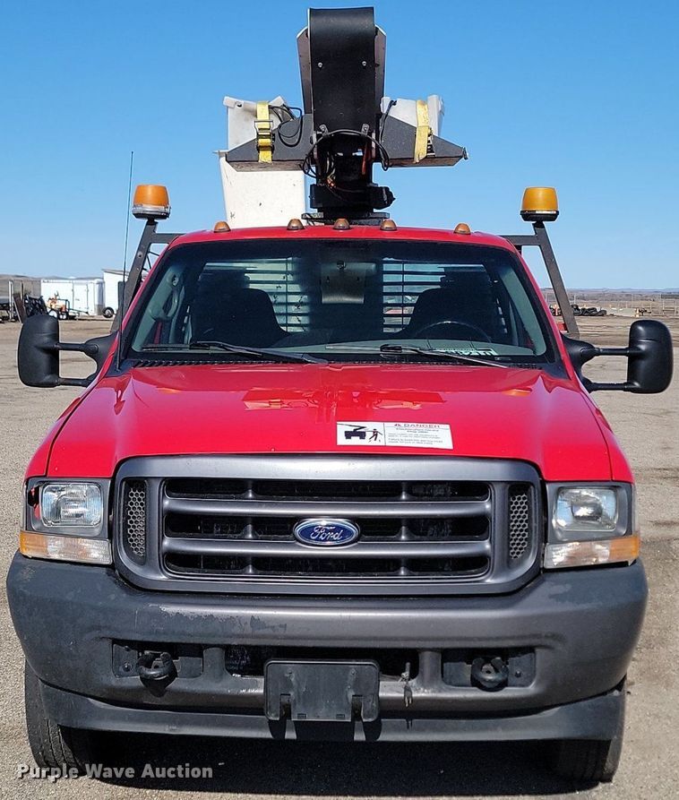 image for item DP5669 2002 Ford F550 Super Duty XL bucket truck