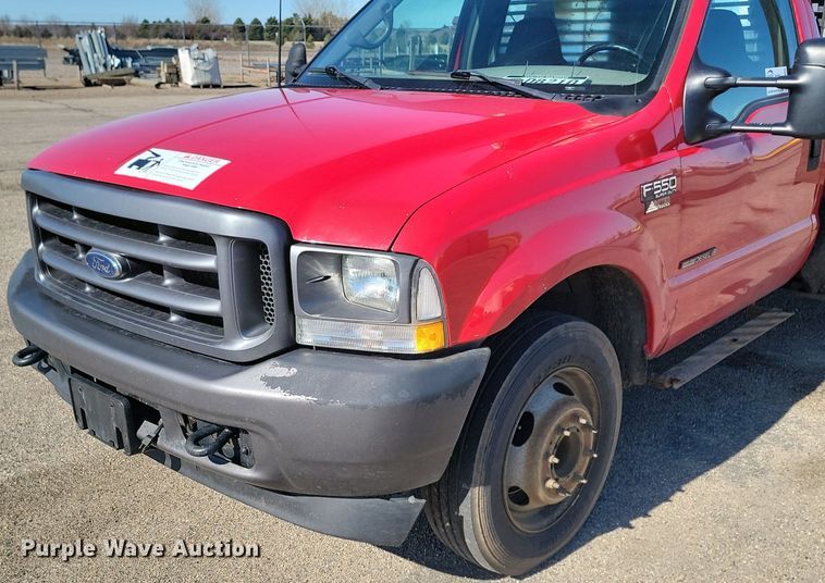 image for item DP5669 2002 Ford F550 Super Duty XL bucket truck