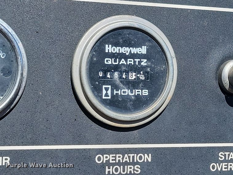 image for item DP5669 2002 Ford F550 Super Duty XL bucket truck