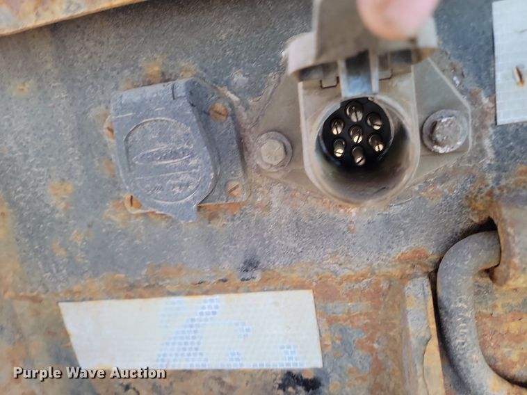 image for item DP5669 2002 Ford F550 Super Duty XL bucket truck