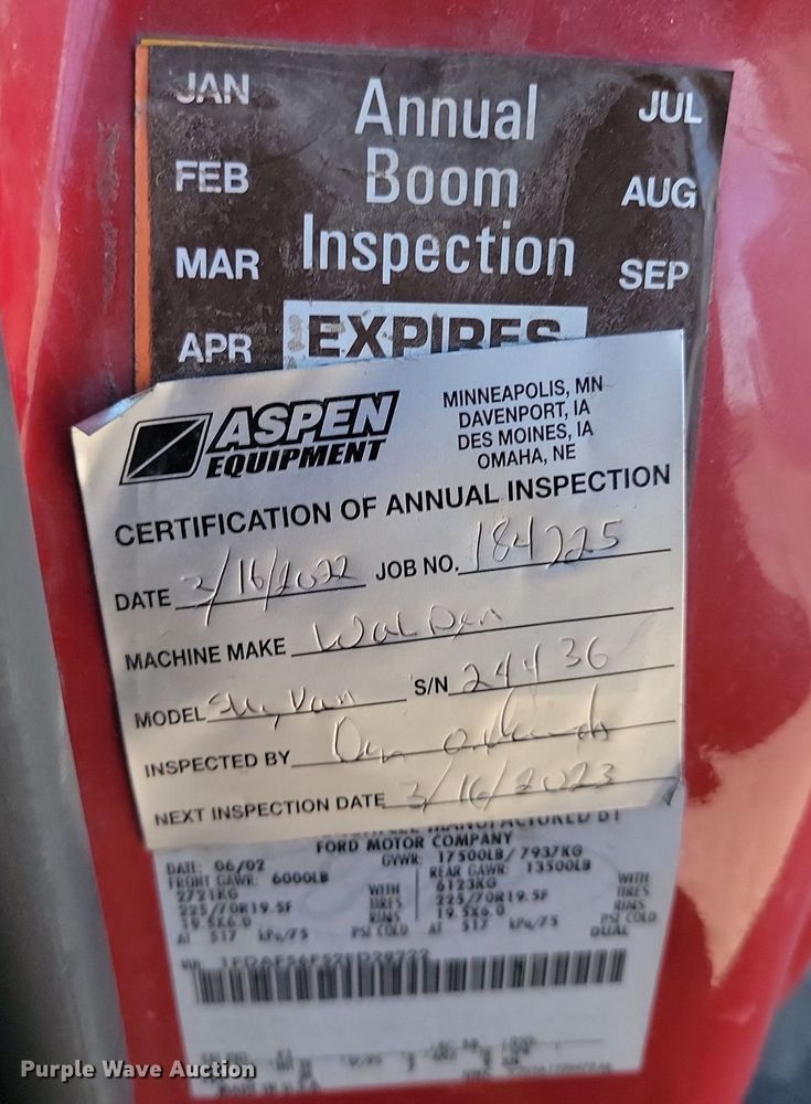 image for item DP5669 2002 Ford F550 Super Duty XL bucket truck