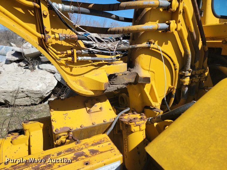 image for item DP5681 1976 Caterpillar 613 elevating scraper