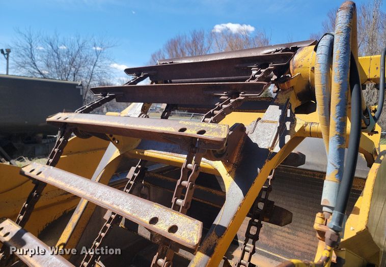 image for item DP5681 1976 Caterpillar 613 elevating scraper