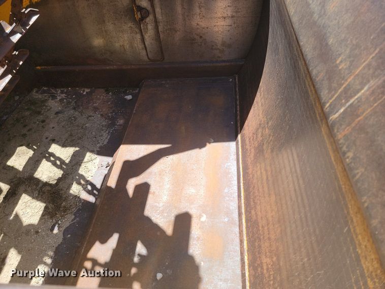 image for item DP5681 1976 Caterpillar 613 elevating scraper