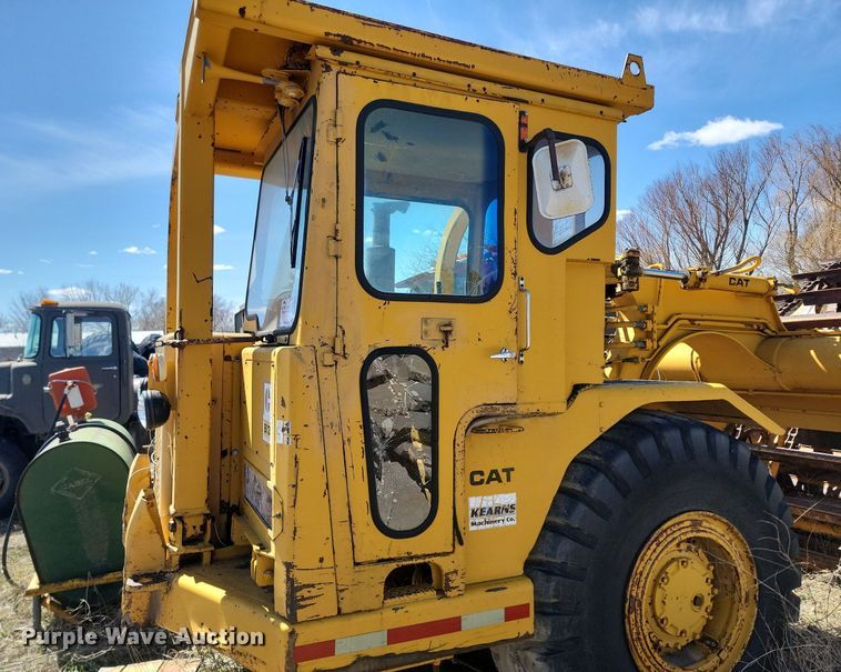 image for item DP5681 1976 Caterpillar 613 elevating scraper