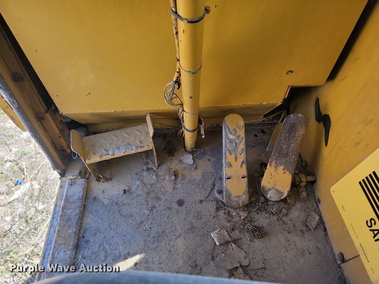 image for item DP5681 1976 Caterpillar 613 elevating scraper