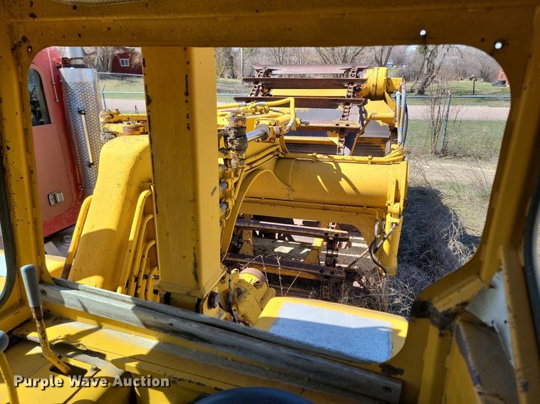 image for item DP5681 1976 Caterpillar 613 elevating scraper