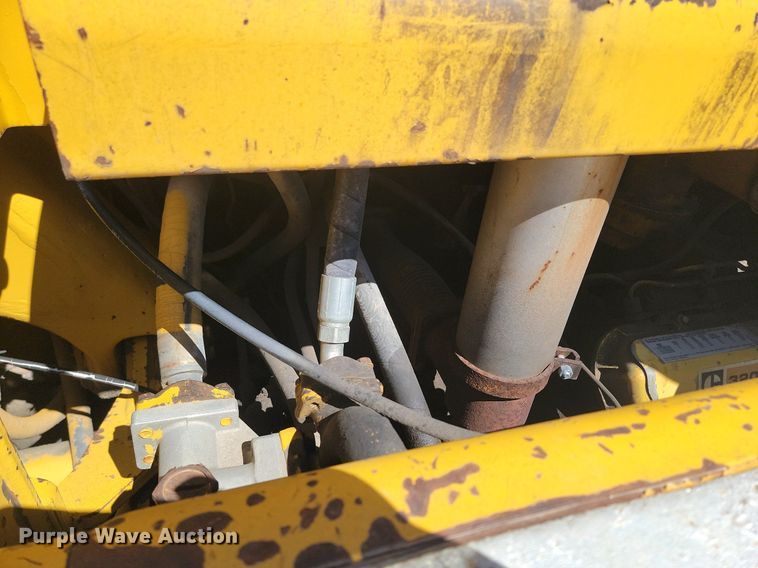 image for item DP5681 1976 Caterpillar 613 elevating scraper