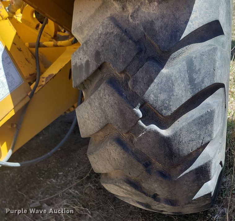 image for item DP5681 1976 Caterpillar 613 elevating scraper