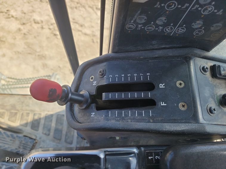 image for item DP5682 2011 John Deere  772GP motor grader