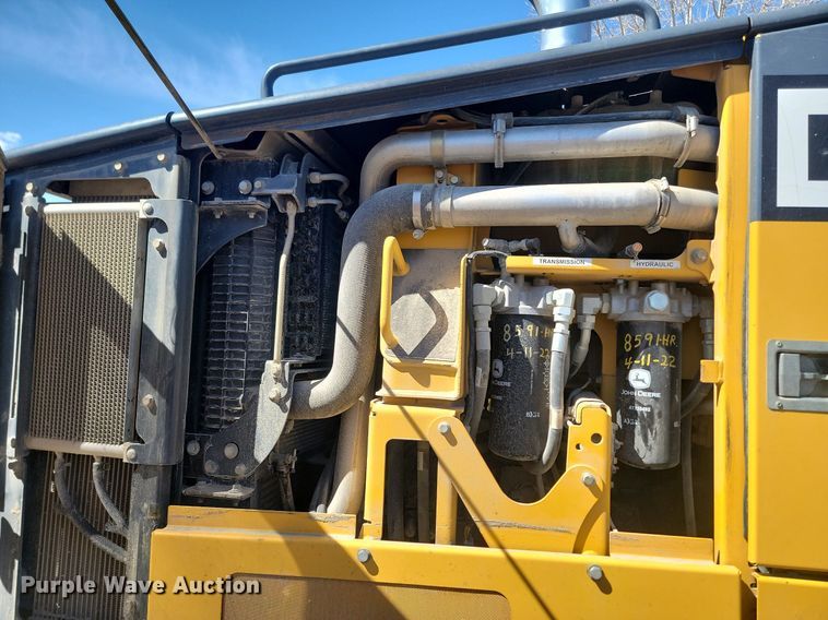 image for item DP5682 2011 John Deere  772GP motor grader