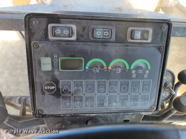 image for item DP5683 2002 John Deere  772CH Series II motor grader