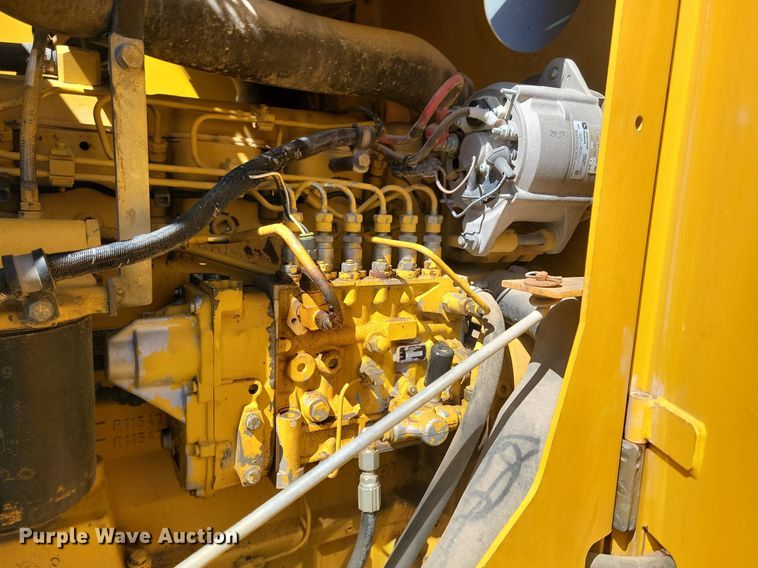 image for item DP5683 2002 John Deere  772CH Series II motor grader