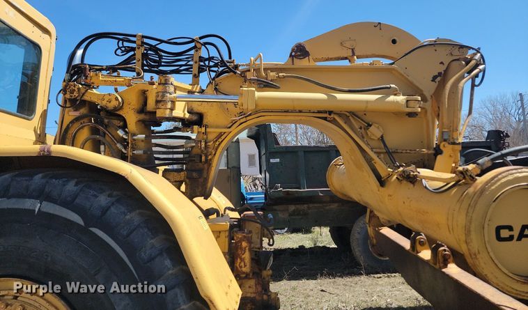 image for item DP5686 1974 Caterpillar  627B conventional scraper 