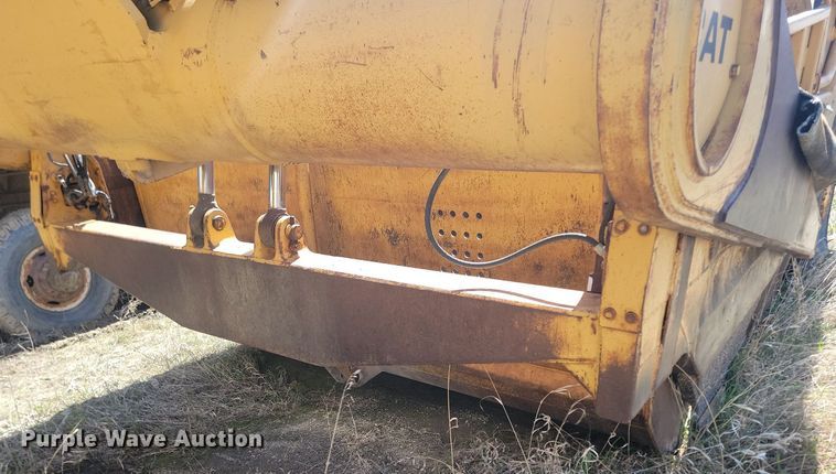 image for item DP5686 1974 Caterpillar  627B conventional scraper 