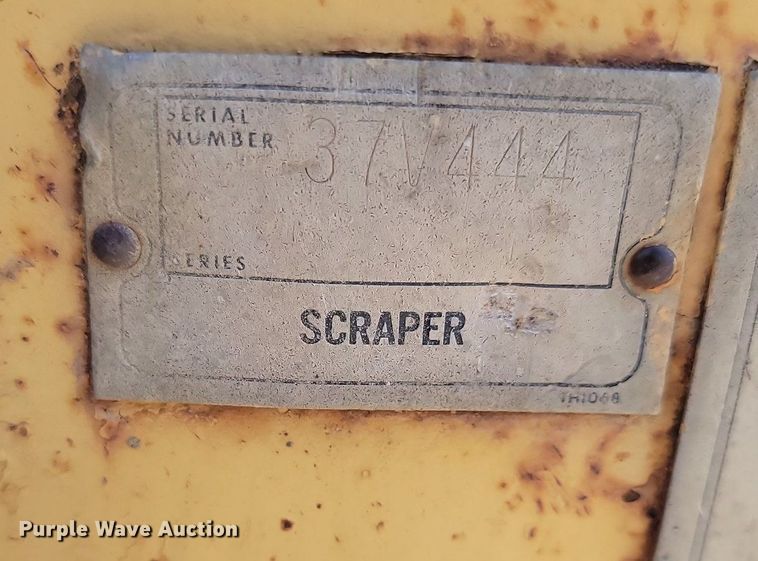 image for item DP5686 1974 Caterpillar  627B conventional scraper 