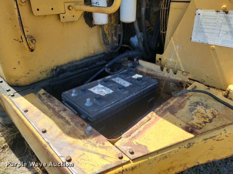 image for item DP5686 1974 Caterpillar  627B conventional scraper 