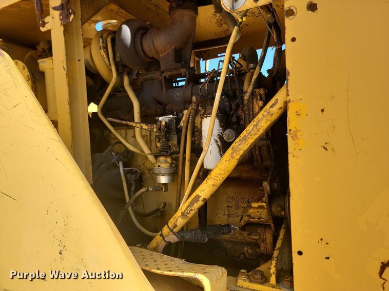 image for item DP5686 1974 Caterpillar  627B conventional scraper 