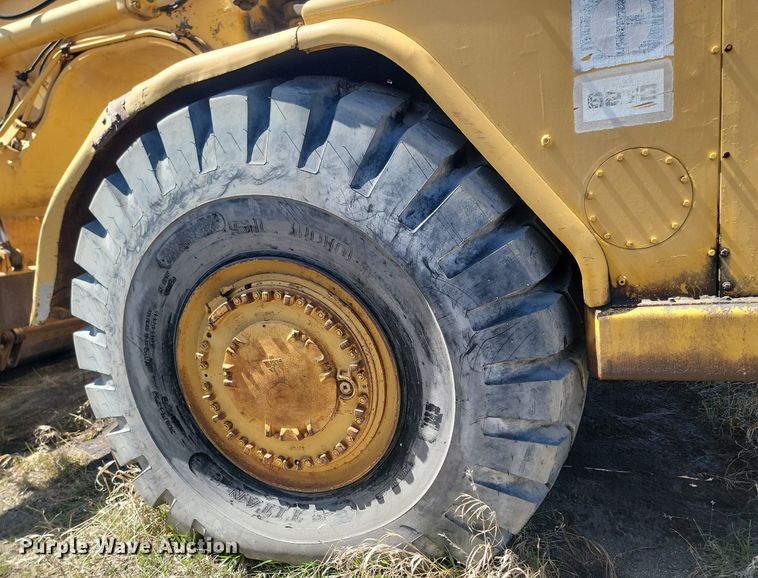image for item DP5686 1974 Caterpillar  627B conventional scraper 