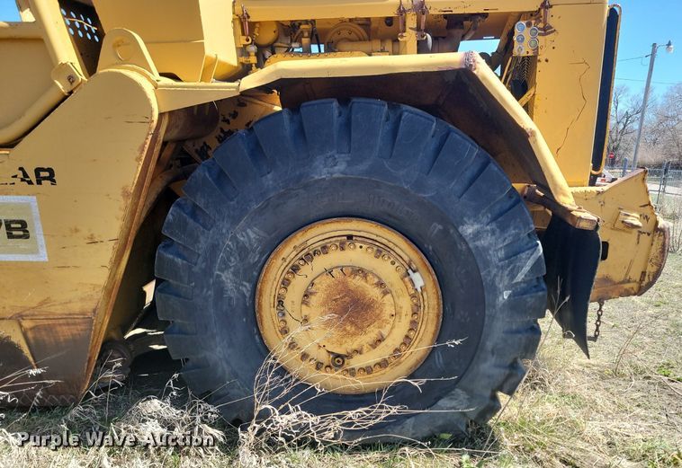 image for item DP5686 1974 Caterpillar  627B conventional scraper 