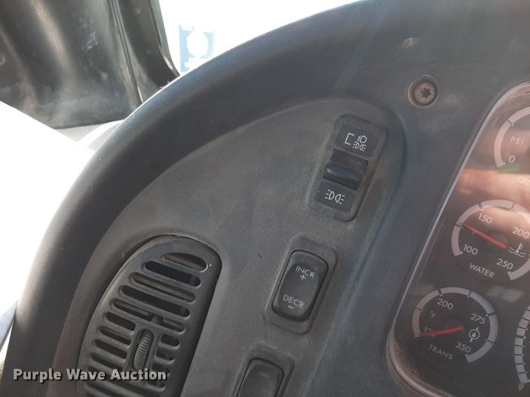 image for item DQ6961 2008 Thomas Built school bus