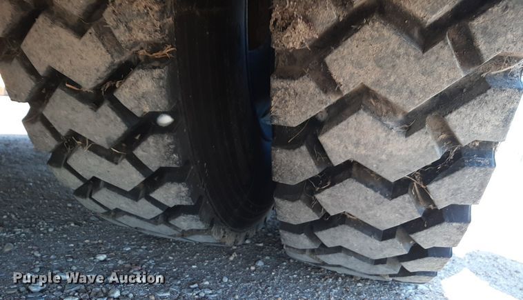 image for item DQ6961 2008 Thomas Built school bus